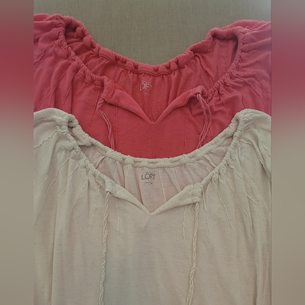 LOFT (2) short-sleeved tops